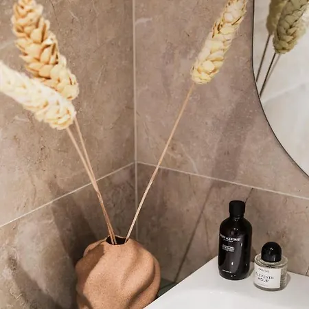 Kadriorg Plaza 2 Bedroom Free Parking アパート *