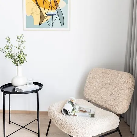 Kadriorg Plaza 2 Bedroom Free Parking * タリン