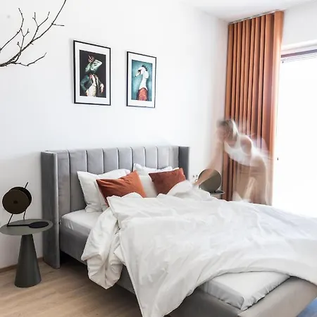 Kadriorg Plaza 2 Bedroom Free Parking Korter *
