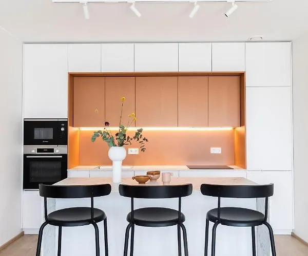 Kadriorg Plaza 2 Bedroom Free Parking * تالين